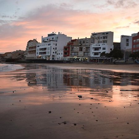 אל מדאנו Alquilaencanarias-Medano Galte, Terrace And Beach מראה חיצוני תמונה