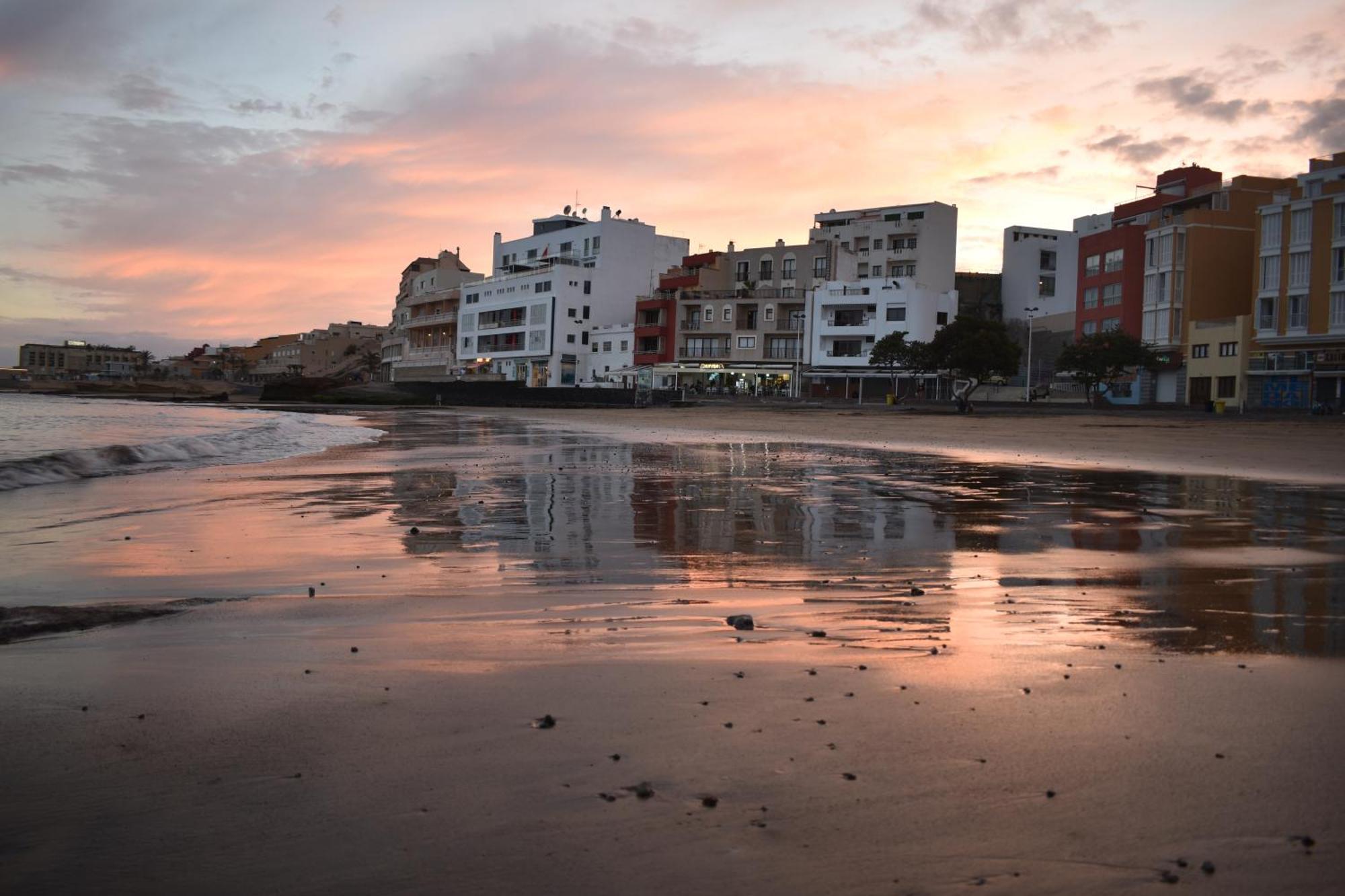 אל מדאנו Alquilaencanarias-Medano Galte, Terrace And Beach מראה חיצוני תמונה